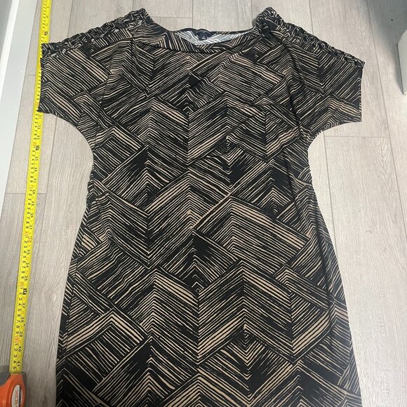 Share Banana Republic Black & Brown Draped Fitted Open Shoulder Dress XL - Picture 1 of 6